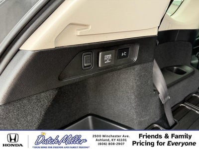 2022 Acura MDX w/Advance Package