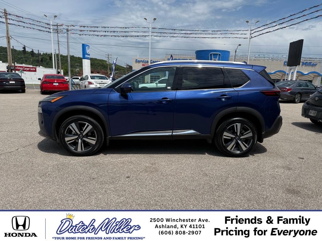 2023 Nissan Rogue SL