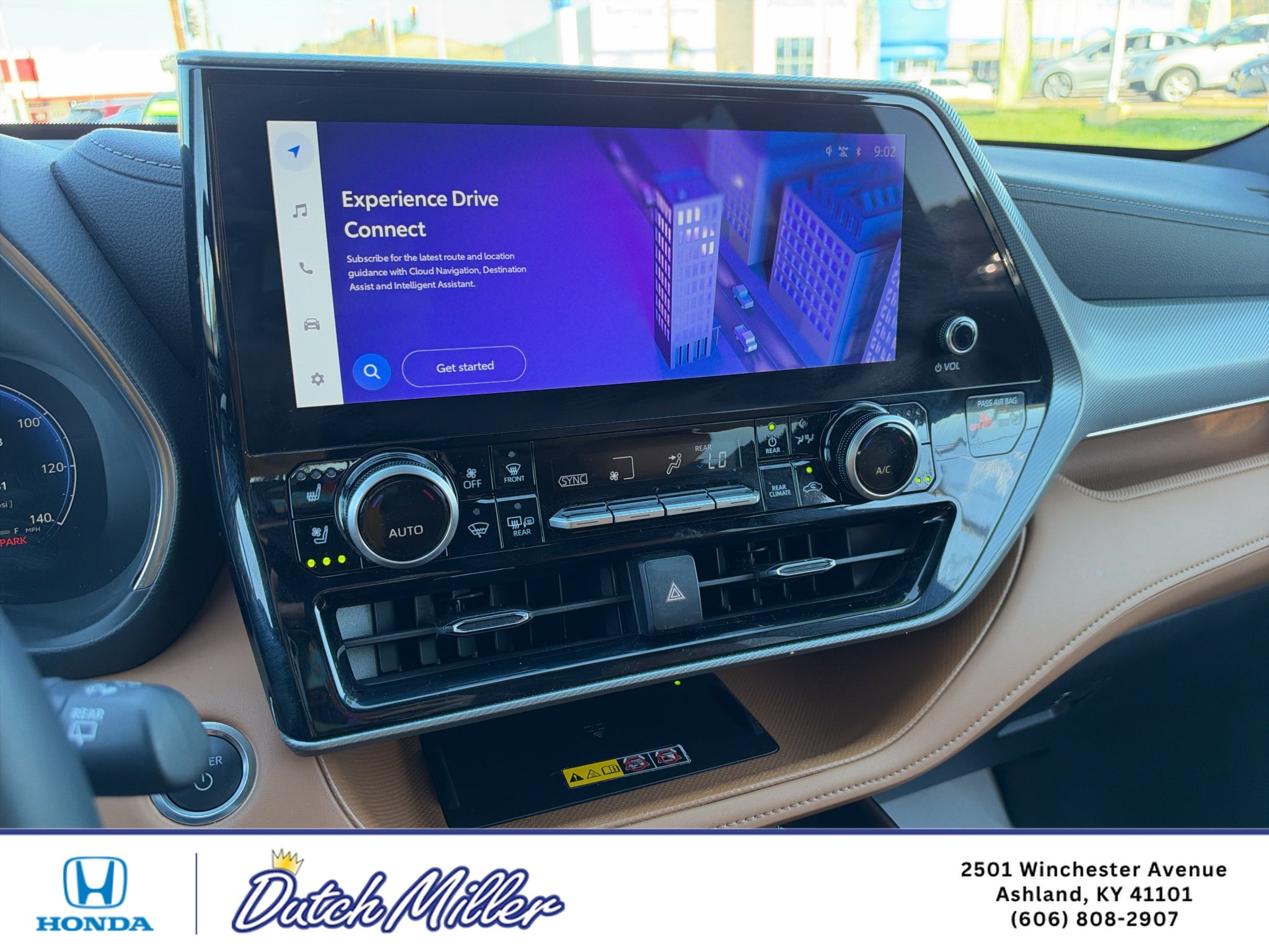 2025 Toyota Highlander Hybrid Hybrid Platinum