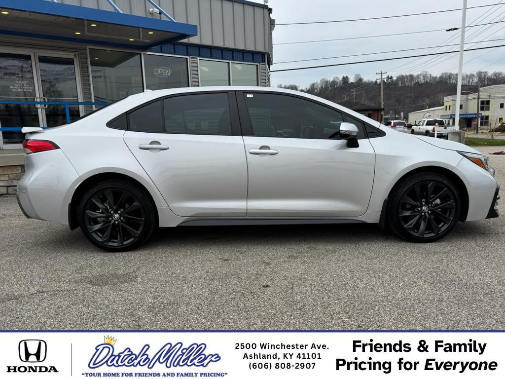 2025 Toyota Corolla SE