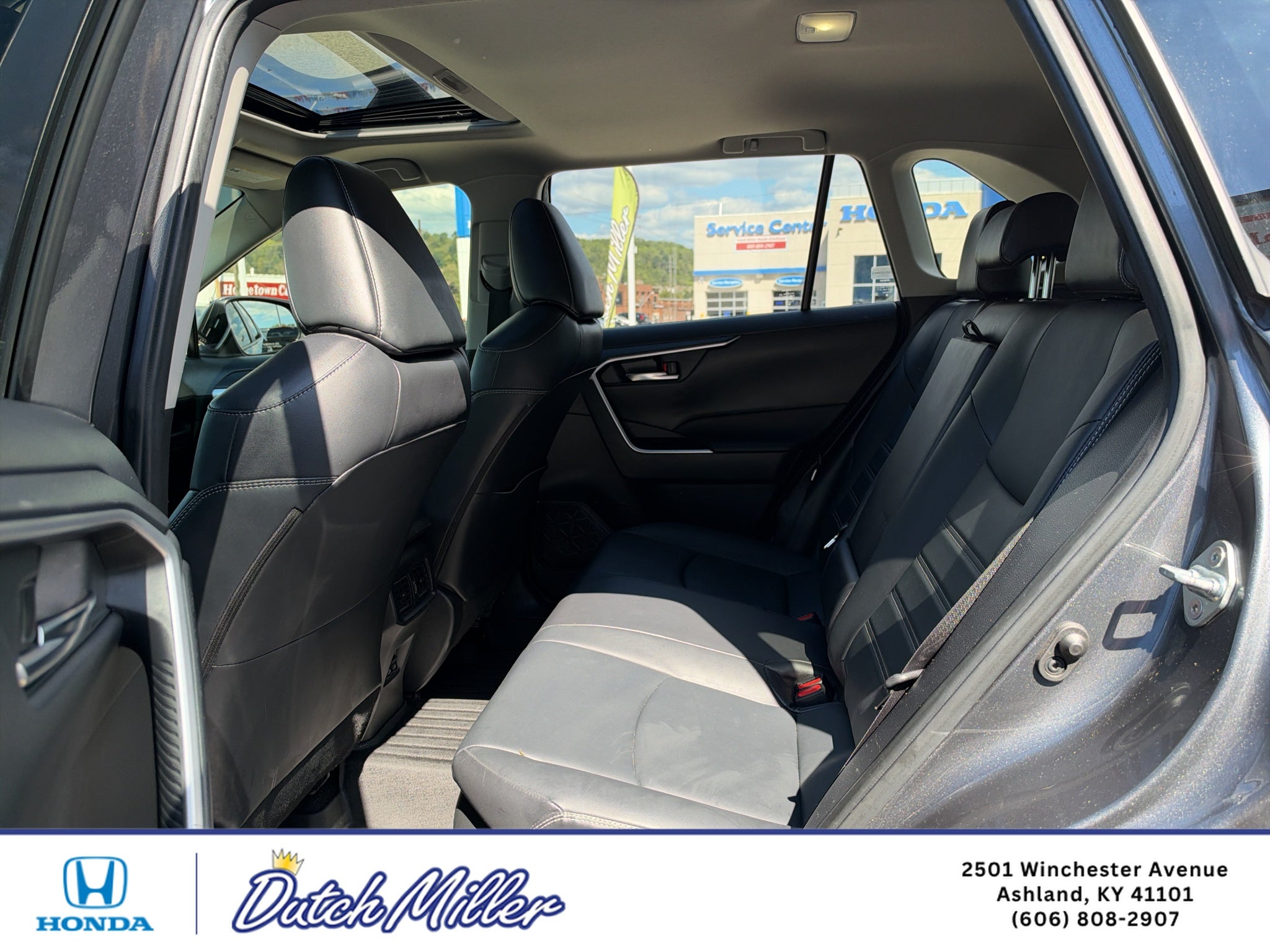 2023 Toyota RAV4 Hybrid Hybrid XLE Premium