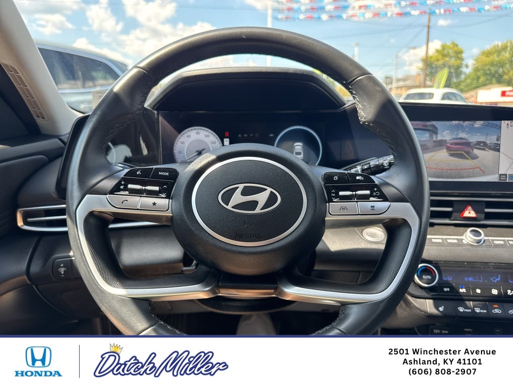 2025 Hyundai Elantra Limited
