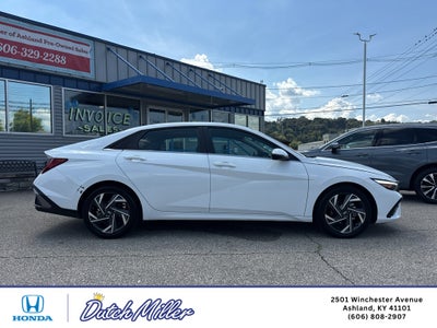 2025 Hyundai Elantra Limited
