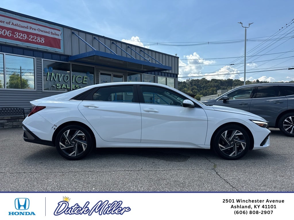 2025 Hyundai Elantra Limited