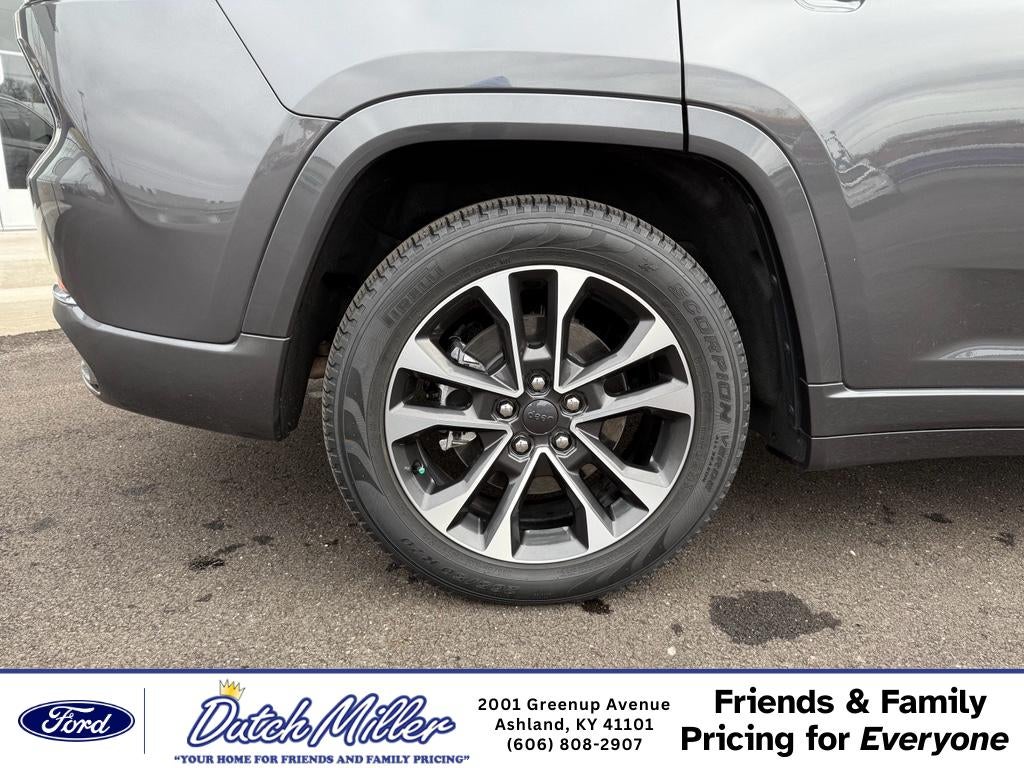 2022 Jeep Grand Cherokee 4xe Overland