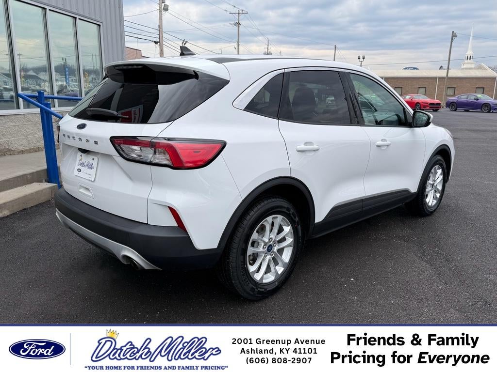2021 Ford Escape SE