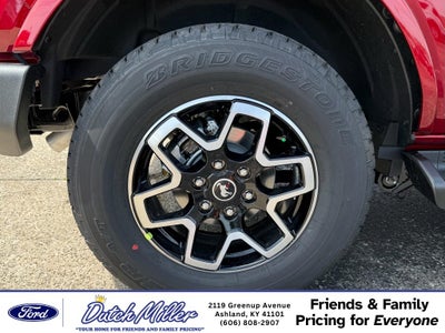 2026 Ford Bronco Outer Banks