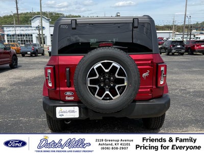 2026 Ford Bronco Outer Banks