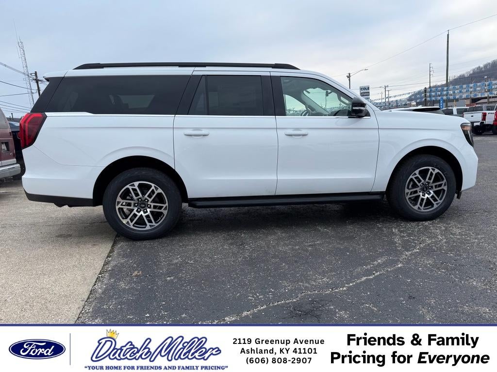 2025 Ford Expedition MAX Active