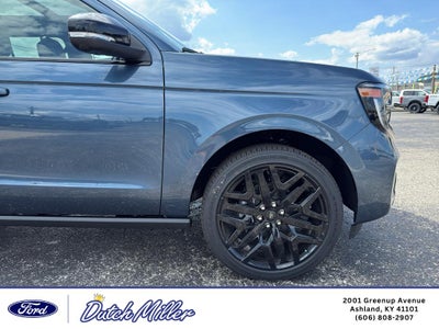 2027 Ford Expedition MAX Platinum