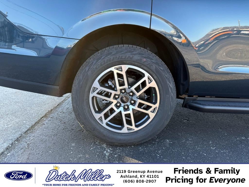 2026 Ford Expedition Active