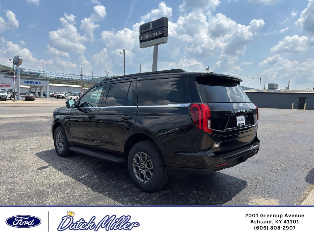 2027 Ford Expedition Active