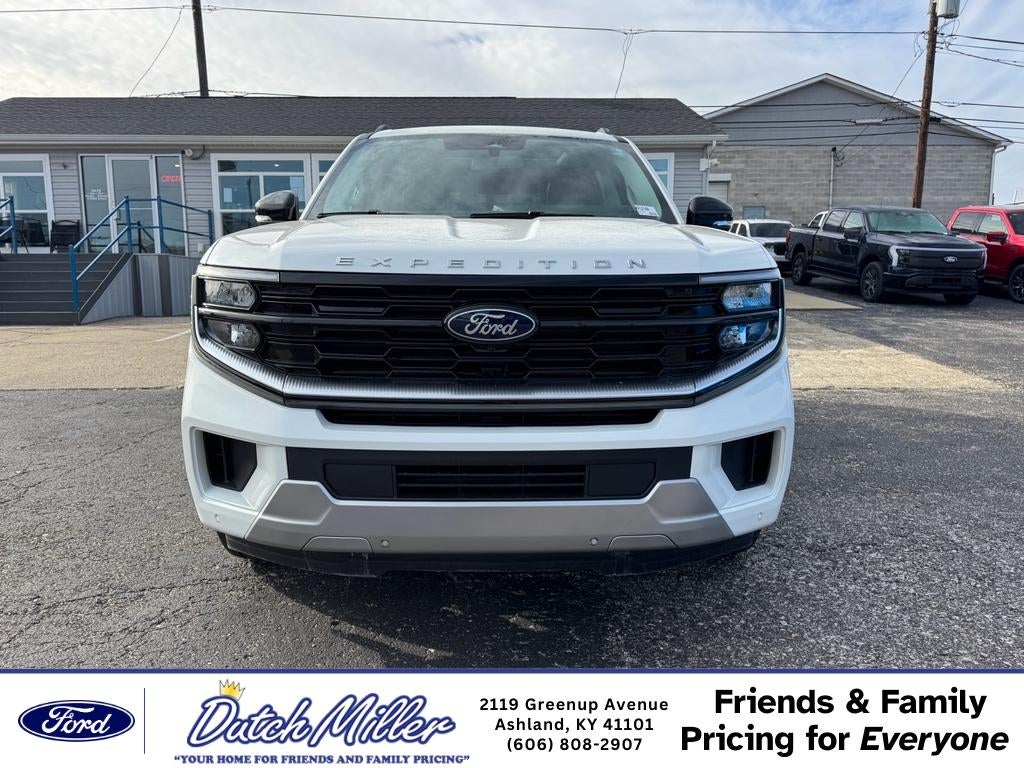 2025 Ford Expedition Platinum