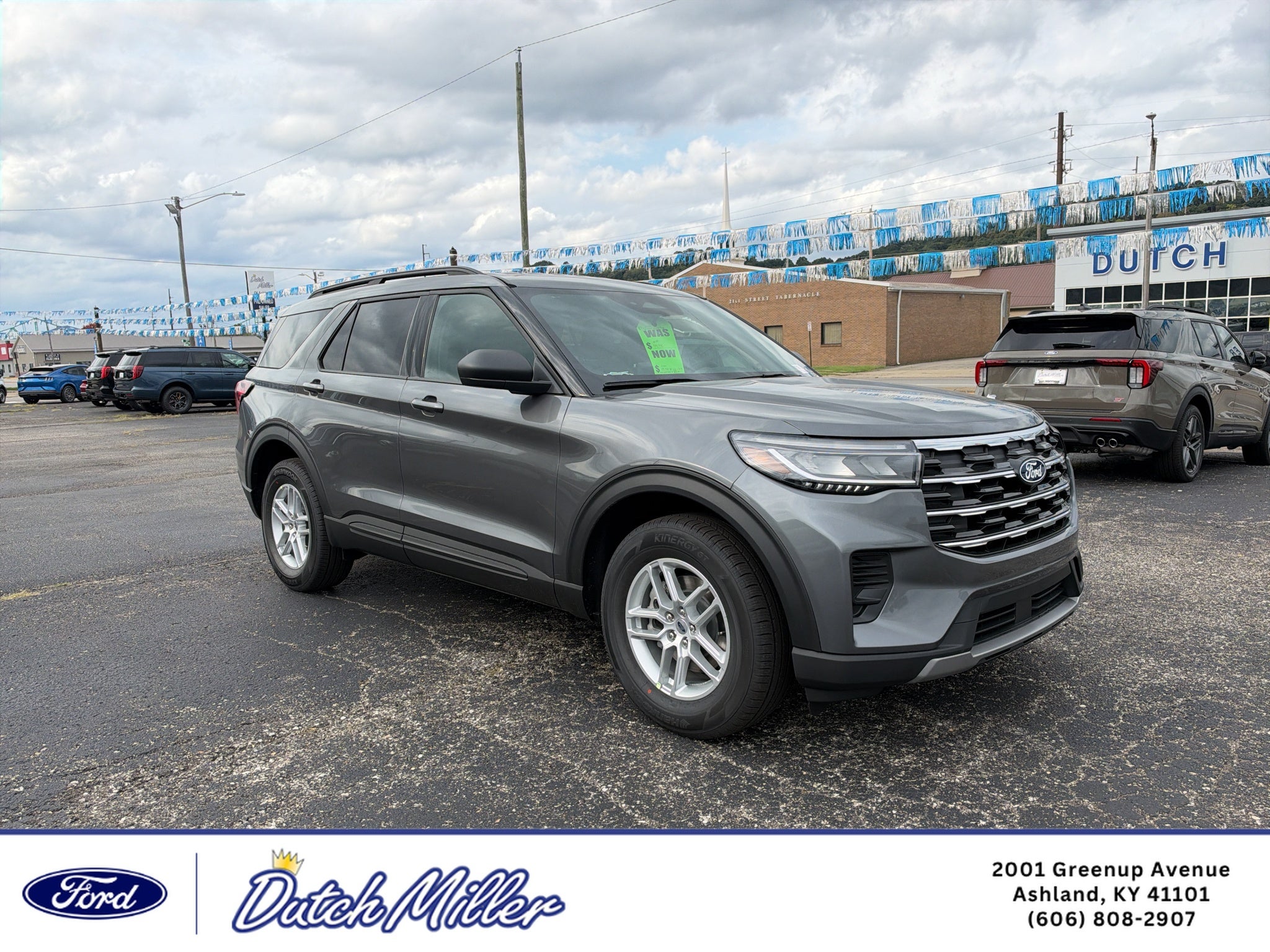 2027 Ford Explorer Active w/200A Pkg