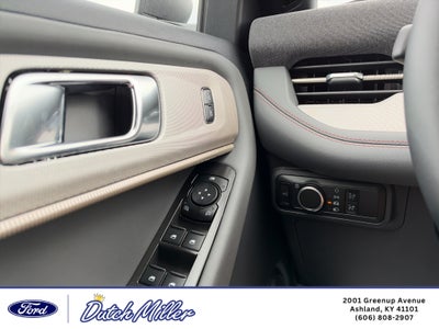2027 Ford Explorer Active w/200A Pkg