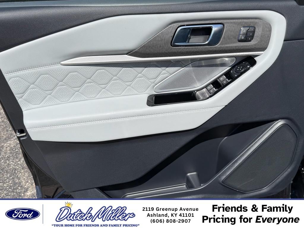 2026 Ford Explorer Platinum