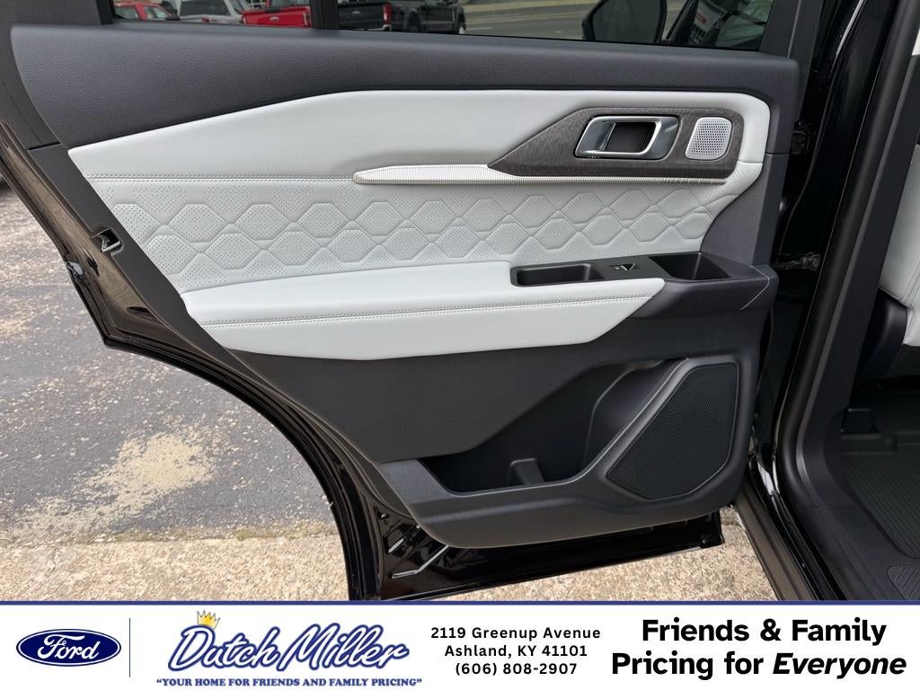 2026 Ford Explorer Platinum