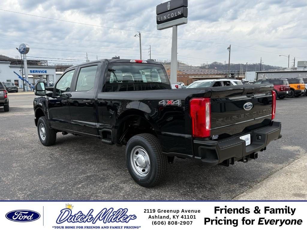 2026 Ford F-250 XL 4WD Crew Cab 8' Box