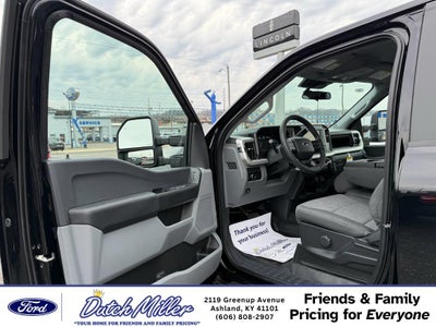 2026 Ford F-250 XL 4WD Crew Cab 8' Box