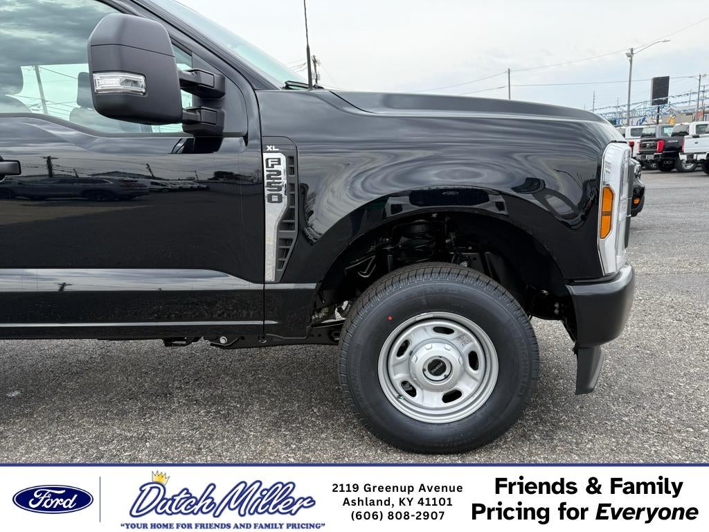 2026 Ford F-250 XL 4WD Crew Cab 8' Box