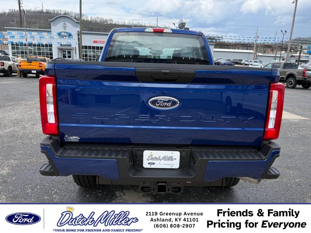 2026 Ford F-250 XL 4WD Crew Cab 8' Box