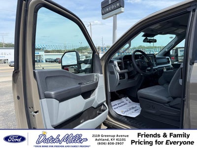 2026 Ford F-250 XL 4WD SuperCab 8' Box