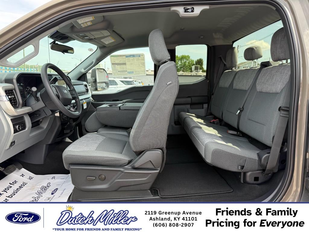 2026 Ford F-250 XL 4WD SuperCab 8' Box