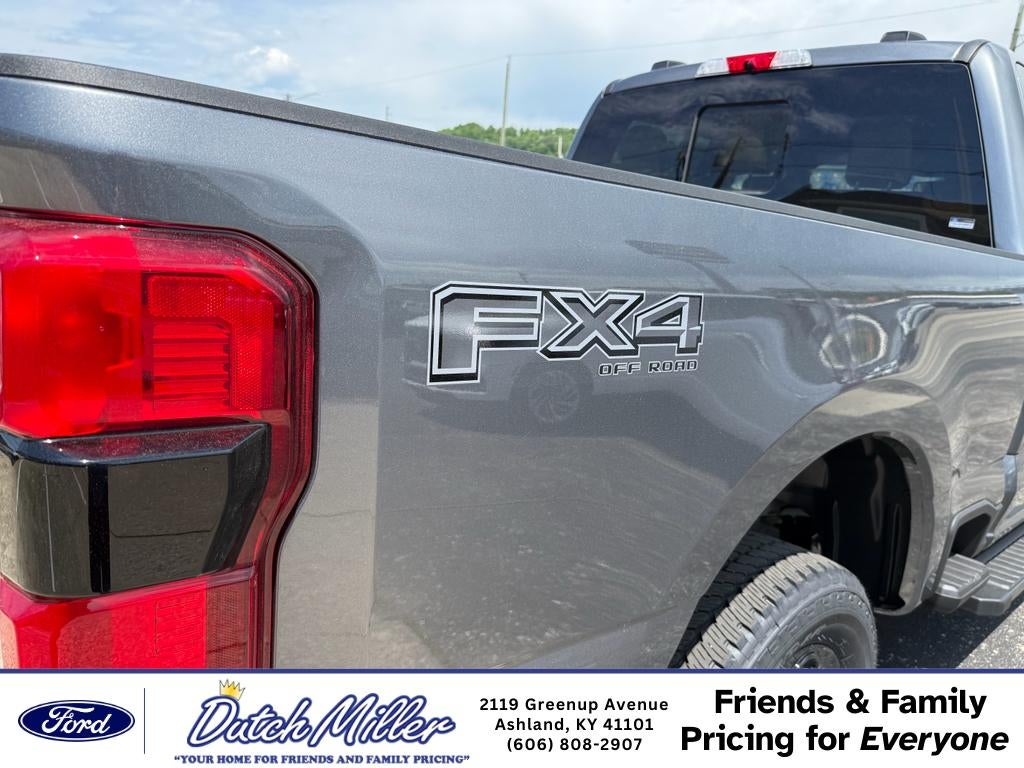 2026 Ford F-250 LARIAT 4WD Crew Cab 6.75' Box