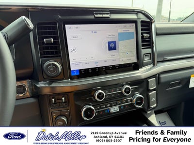 2026 Ford F-350 LARIAT 4WD Crew Cab 8' Box