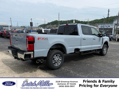2026 Ford F-350 LARIAT 4WD Crew Cab 8' Box