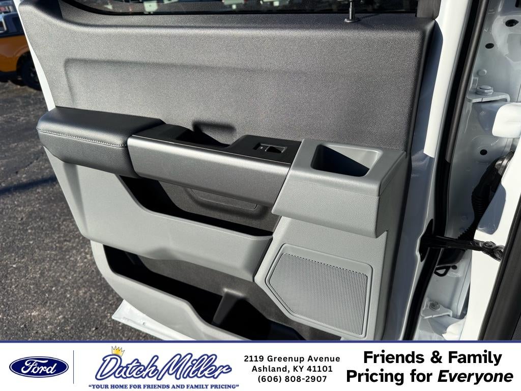 2026 Ford F-350 XLT 4WD Crew Cab 6.75' Box