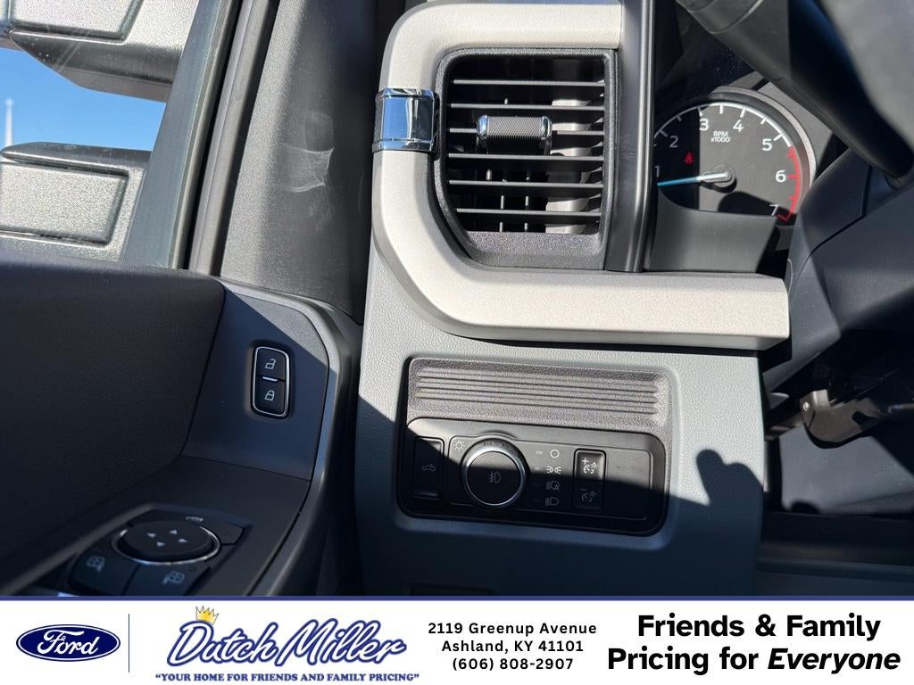 2026 Ford F-350 XLT 4WD Crew Cab 6.75' Box