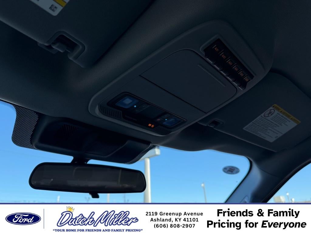 2026 Ford F-350 XLT 4WD Crew Cab 6.75' Box