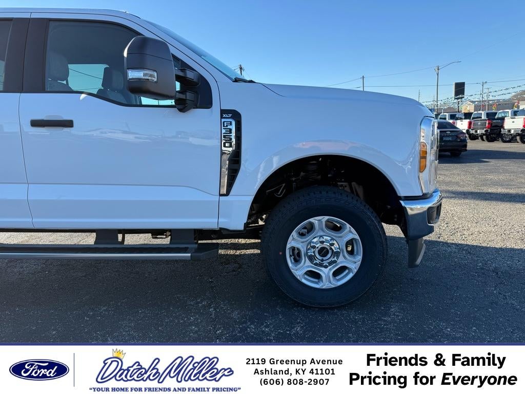 2026 Ford F-350 XLT 4WD Crew Cab 6.75' Box