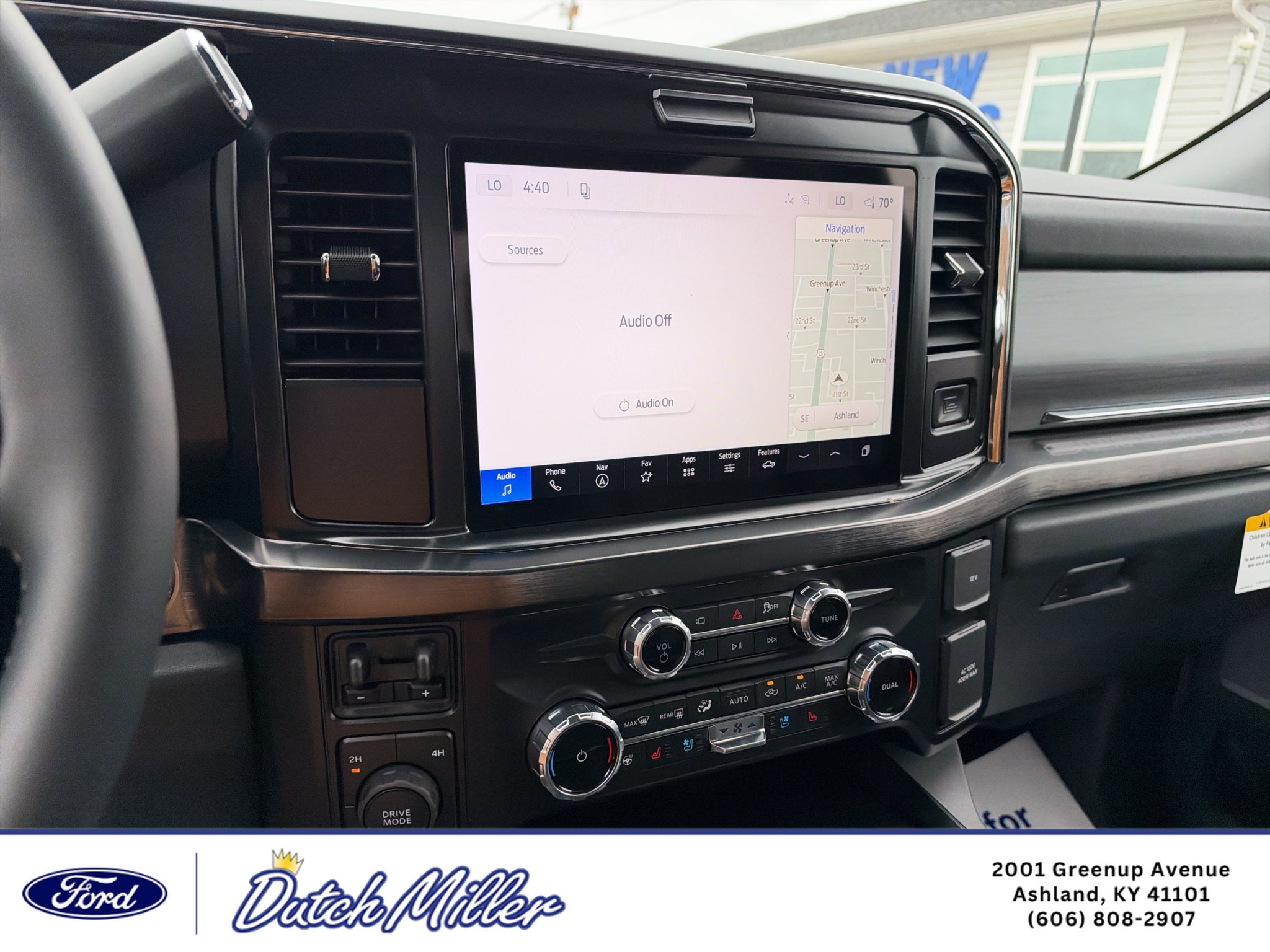 2027 Ford F-350 LARIAT