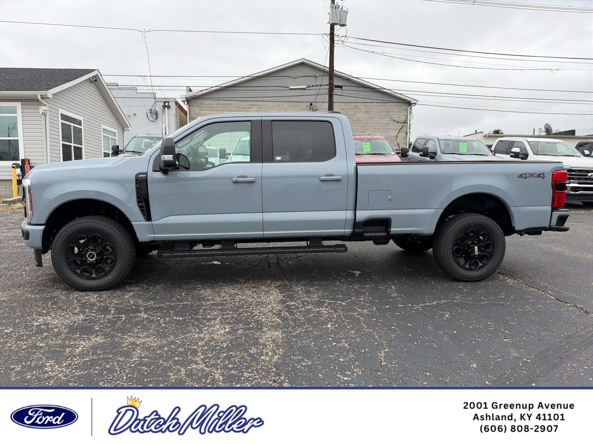 2027 Ford F-350 LARIAT