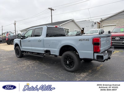 2027 Ford F-350 LARIAT