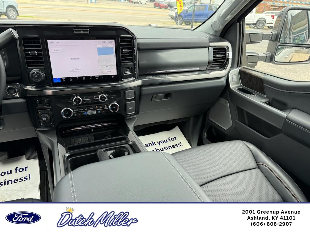 2026 Ford F-350 LARIAT