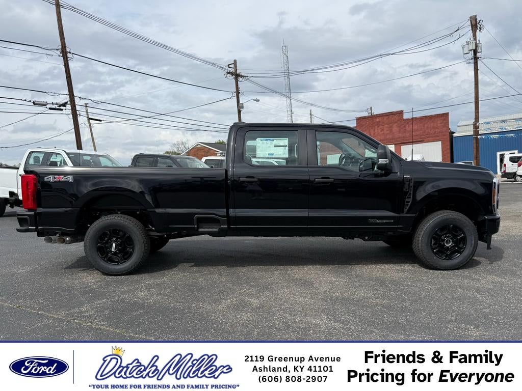 2026 Ford F-350 XL 4WD Crew Cab 8' Box