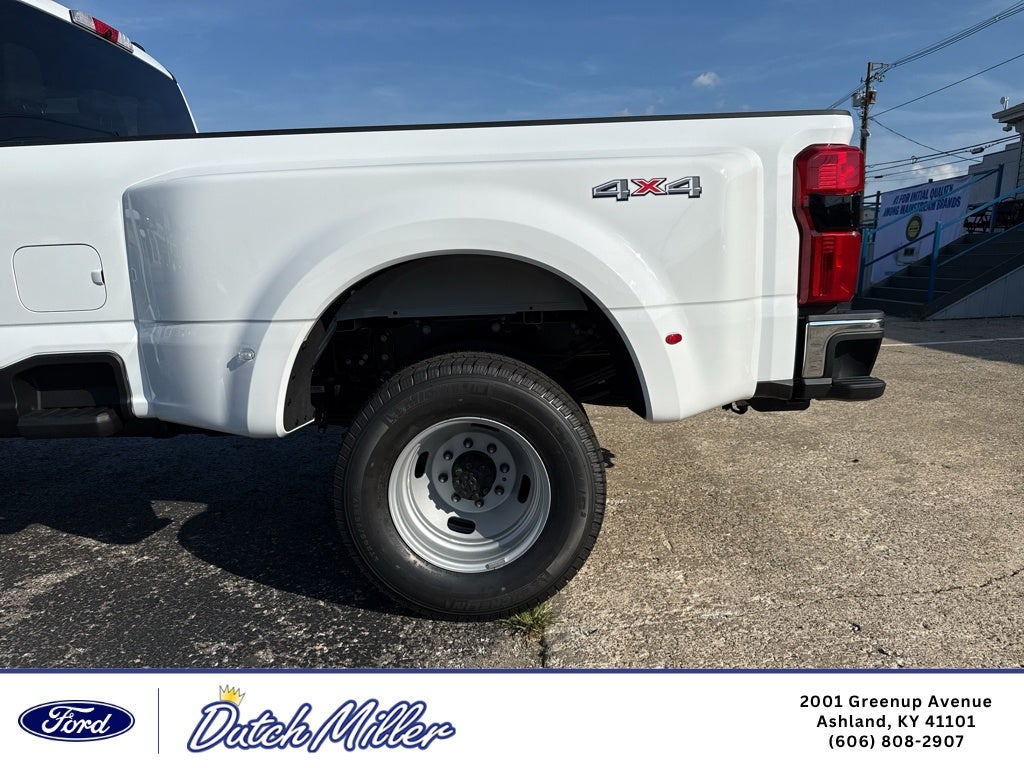 2027 Ford F-350 XLT