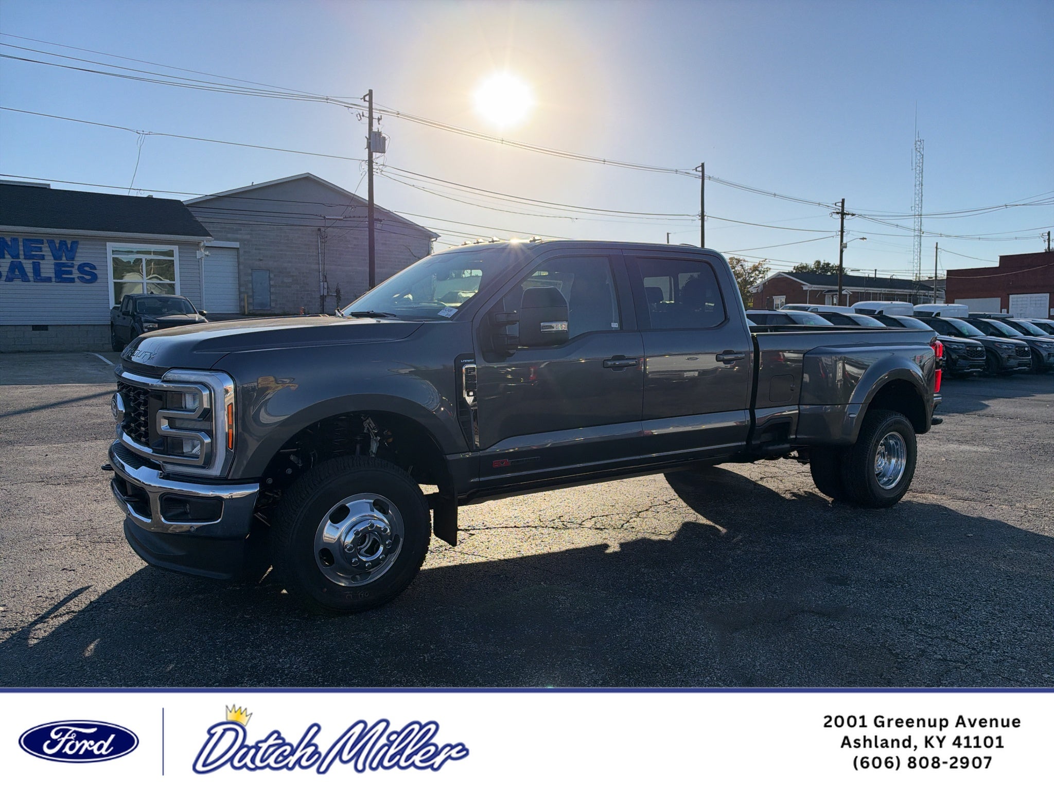 2027 Ford F-350 LARIAT