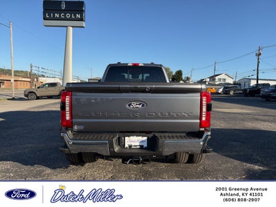 2027 Ford F-350 LARIAT