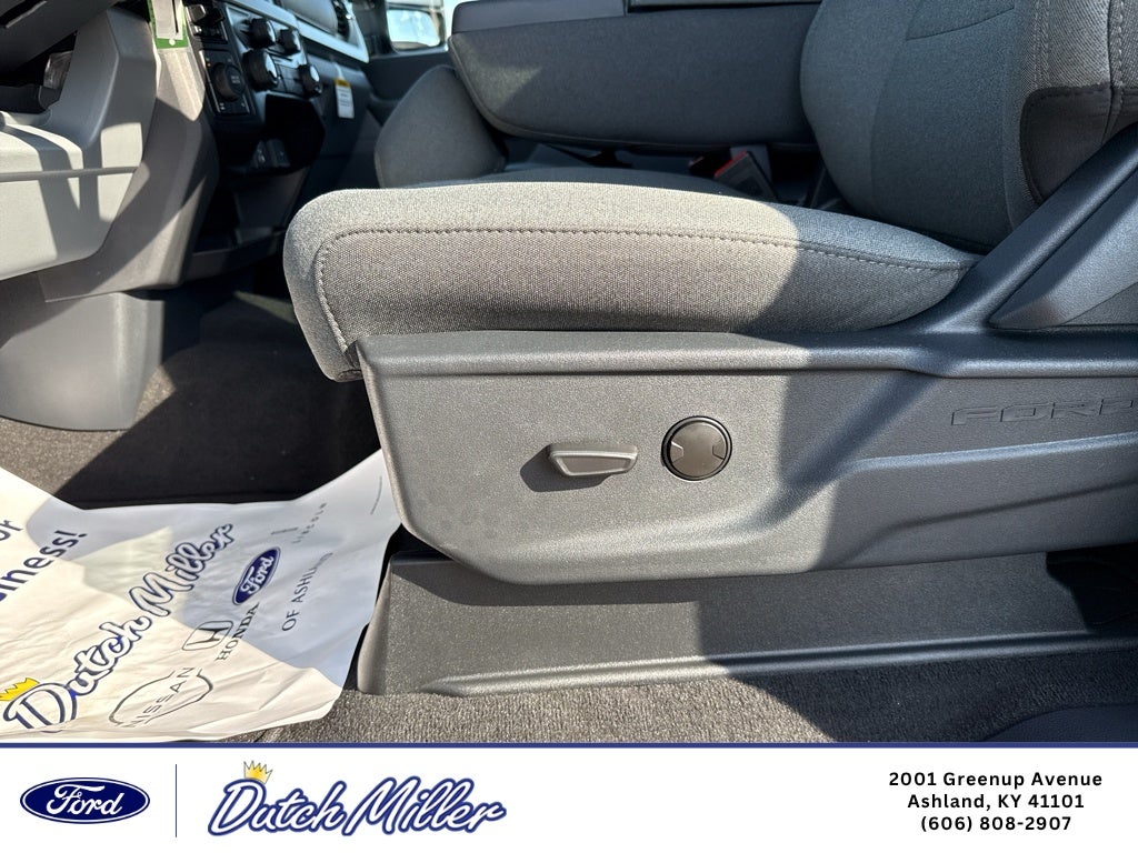 2027 Ford F-350 XLT