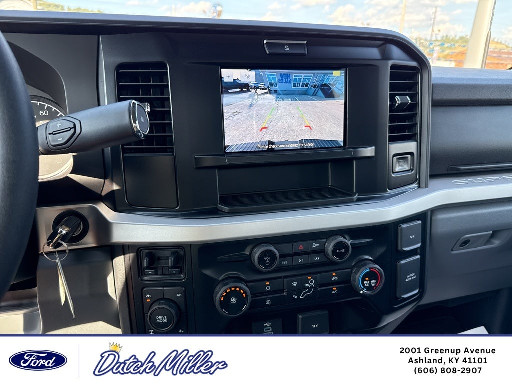 2027 Ford F-350 XLT