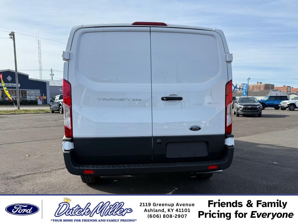 2025 Ford Transit Van Base