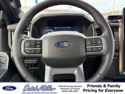 2025 Ford F-150 Lightning LARIAT