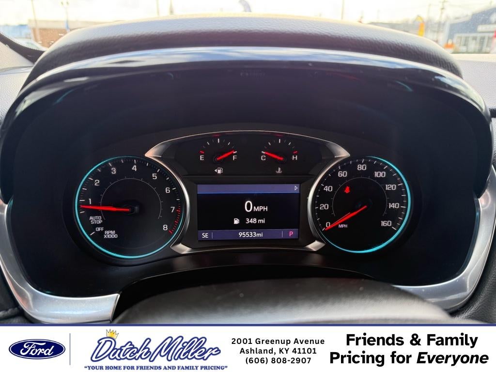 2022 Chevrolet Traverse LT Cloth