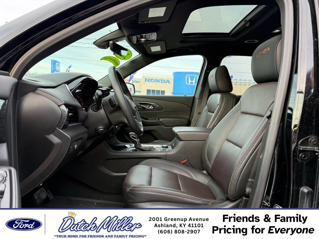 2023 Chevrolet Traverse High Country