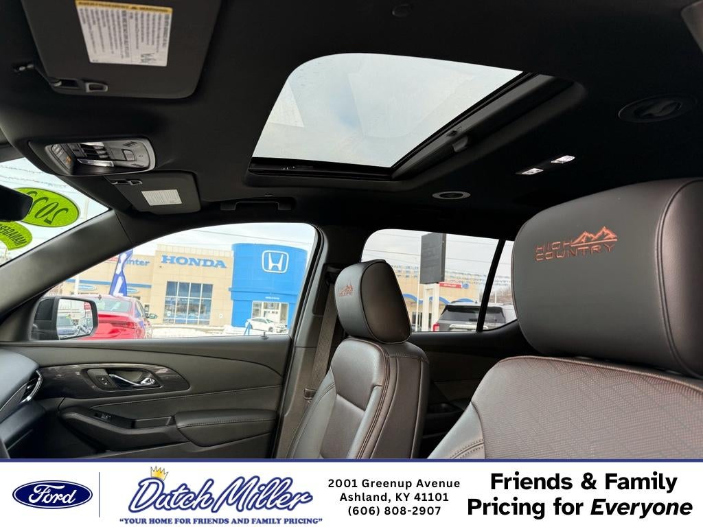 2023 Chevrolet Traverse High Country