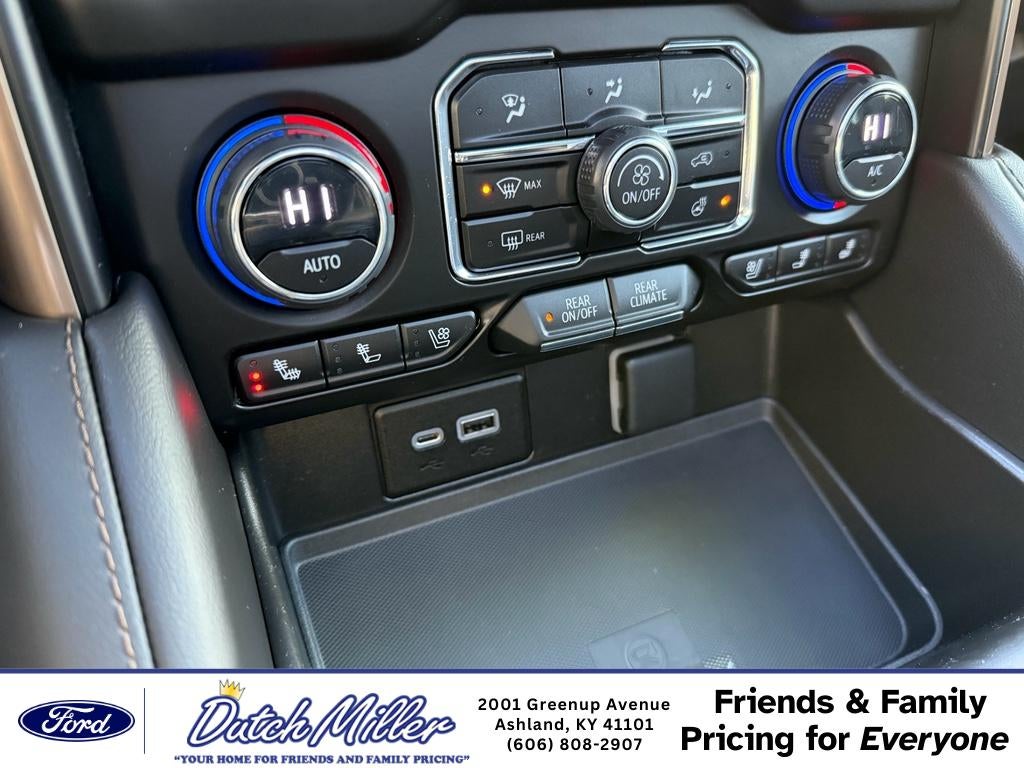 2023 Chevrolet Suburban High Country